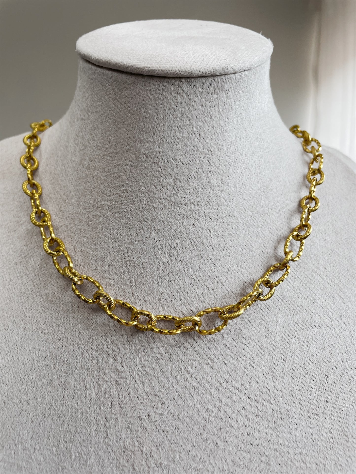 Chaine Charme