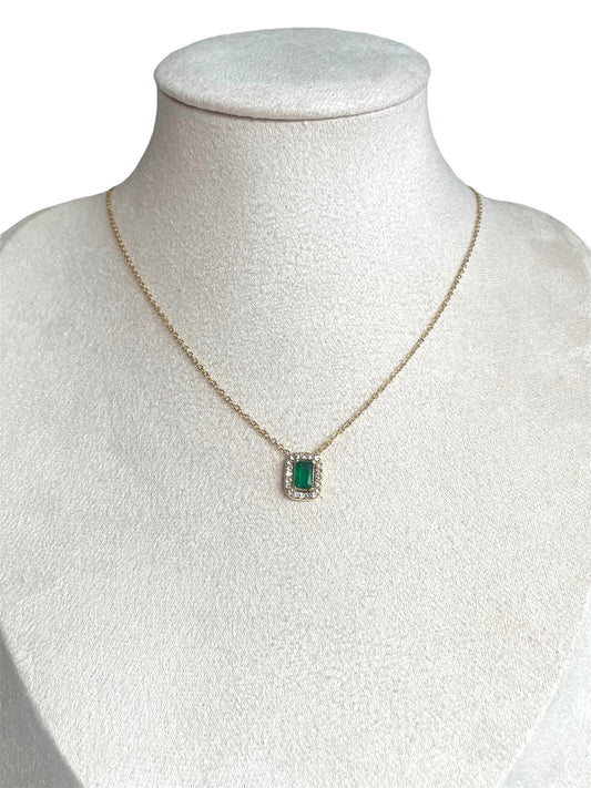 Collier Olivia